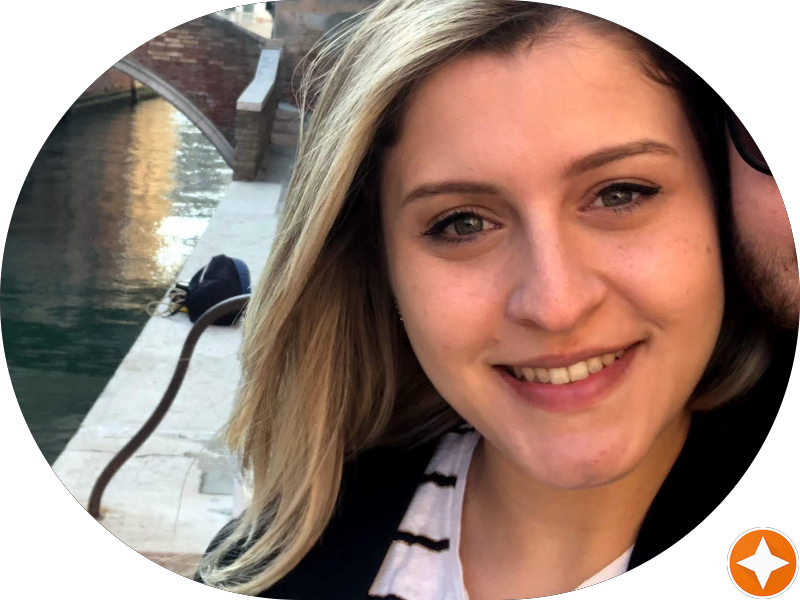 Foto 5 de Dra. Gabrieli Mendes - Odontologia, Cirurgia Bucomaxilofacial e Harmonização Facial