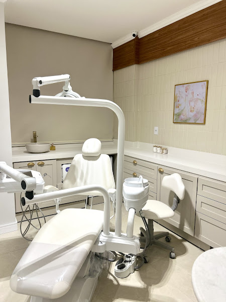 Foto 3 de Dra Gabriella Lamon I Harmonização Facial