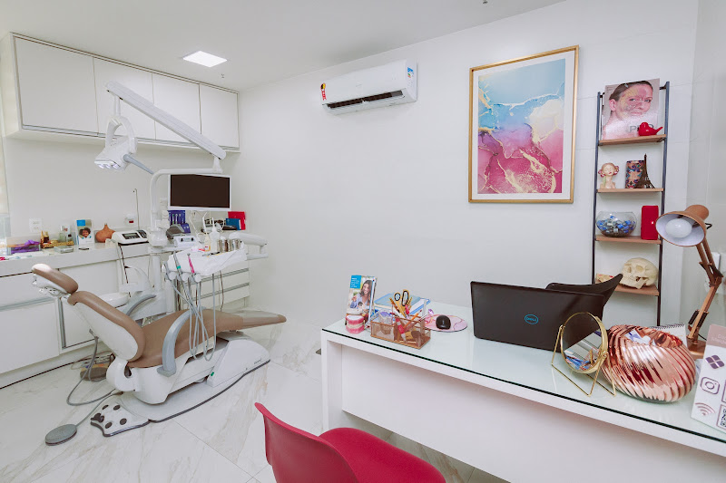 Foto 3 de Dra. Gabriella Medeiros, Odontologia e Harmonização