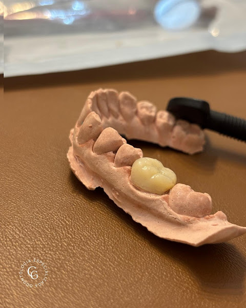 Foto 2 de Dra. Gabrielly Gandra - Cirurgiã Dentista