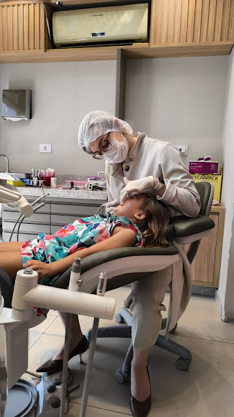 Foto 3 de Dra. Giovanna Bonatti | Cirurgiã Dentista