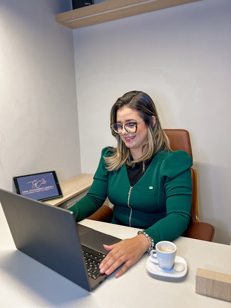 Foto 3 de Dra. Giovanna Cagali - Reabilitação Oral e Harmonização Facial