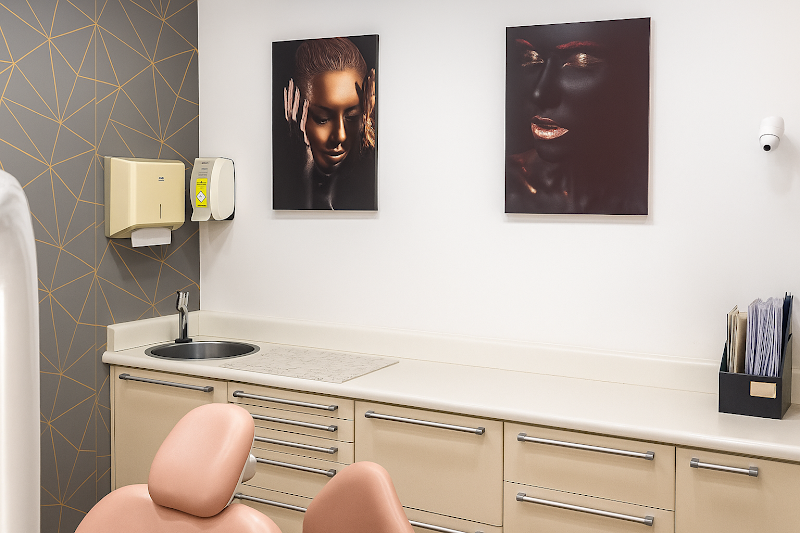 Foto 3 de Dra. Gisele Araujo | Dentista | Bonsucesso/Barra