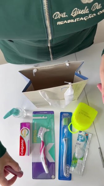 Foto 3 de Dra. Gisele Da Dalt | Especialista em Prótese dentária | Implantes | Prótese fixa