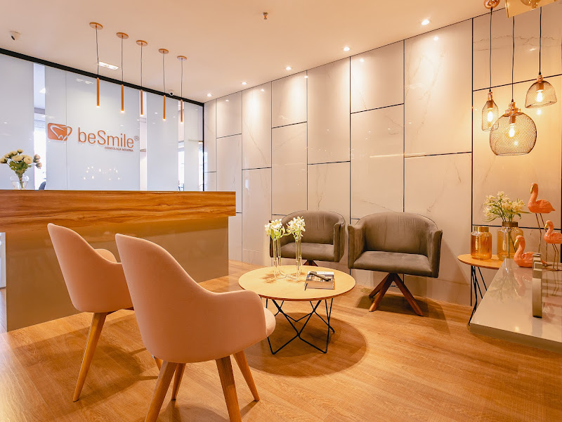 Foto 7 de Dra. Gisele Fernandes | Cirurgiã Dentista | Harmonização Facial | Invisalign | Vila Olímpia