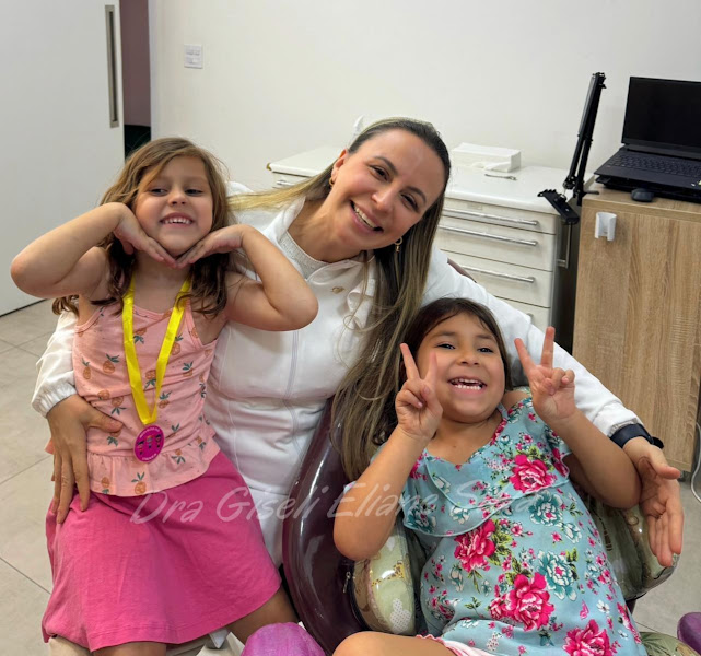 Foto 3 de Dra Giseli Eliane Silva