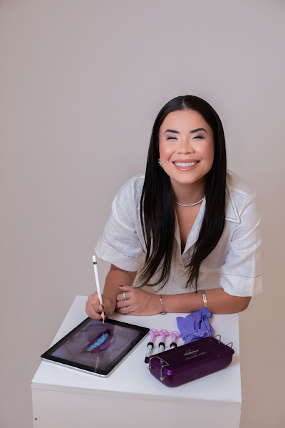 Foto 2 de Dra. Gisely Lourdes | Facetas em Resina em Recife