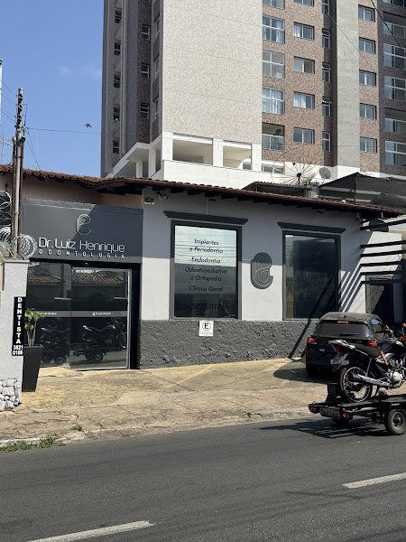 Foto 3 de Dra. Giulia Rodrigues - Canal | Odontologia Estética | Clínico Geral