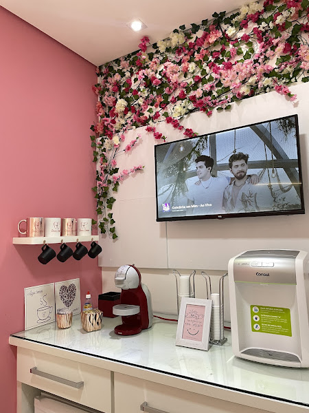 Foto 2 de Dra Glaucia Estevam