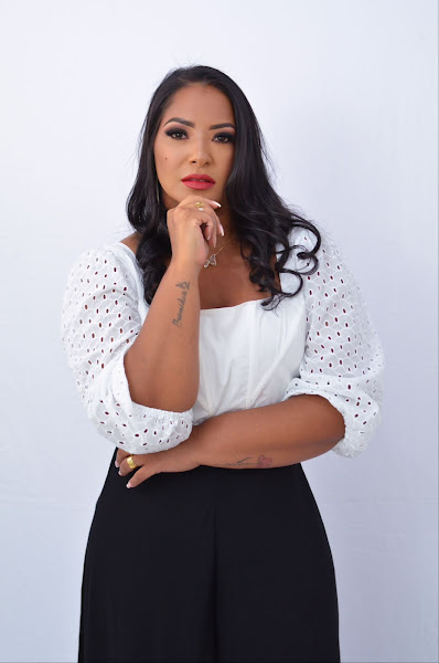 Foto 2 de Dra Glaucia Medina / Biomédica esteta