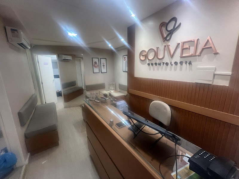 Foto 5 de Dra Glaucia Oliveira - Dentista, Ortodontia, Invisalign, Autoligado em Vilas e Lauro de Freitas