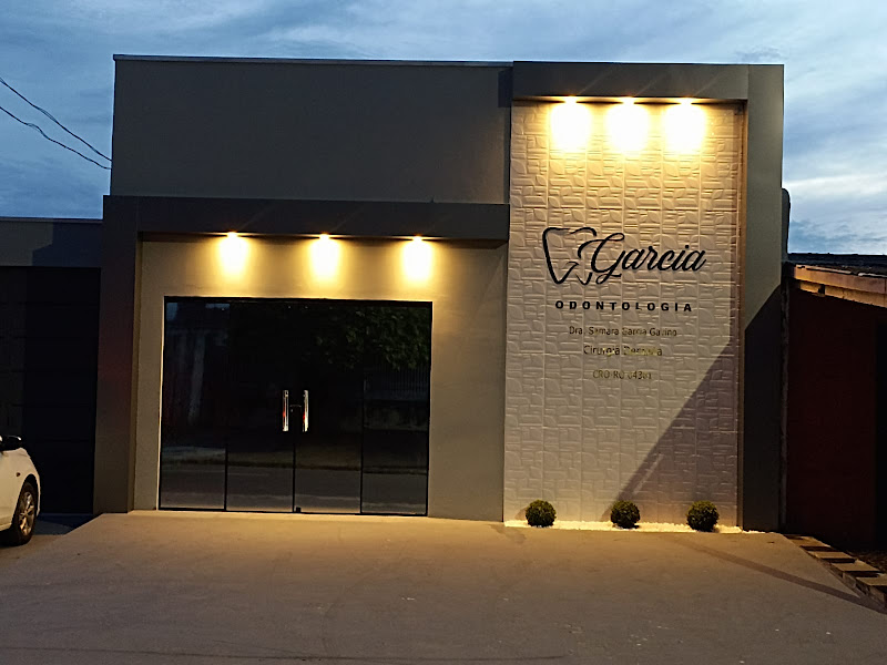 Foto 2 de Dra Glaucya Barbosa