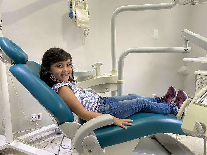 Foto 2 de Dra Gleice Kelly- Odontologia