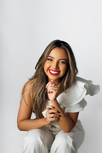 Foto 2 de Dra. Glícia García - Cirurgiã Dentista