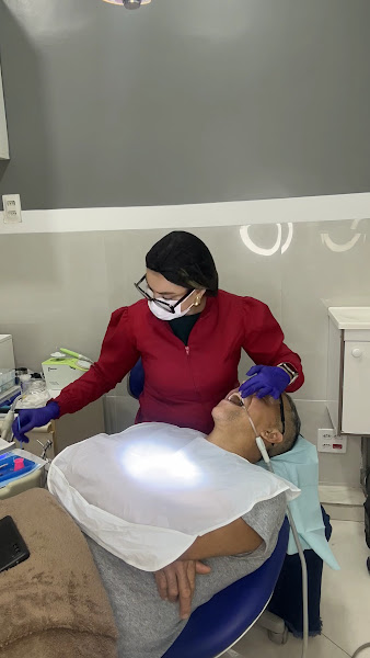 Foto 4 de Dra. Grace Kelly Moraes - Odontologia Especializada| Consultório Odontológico