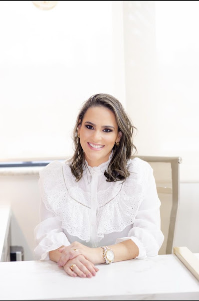Foto 2 de Dra. Graziela de Castro Peixoto