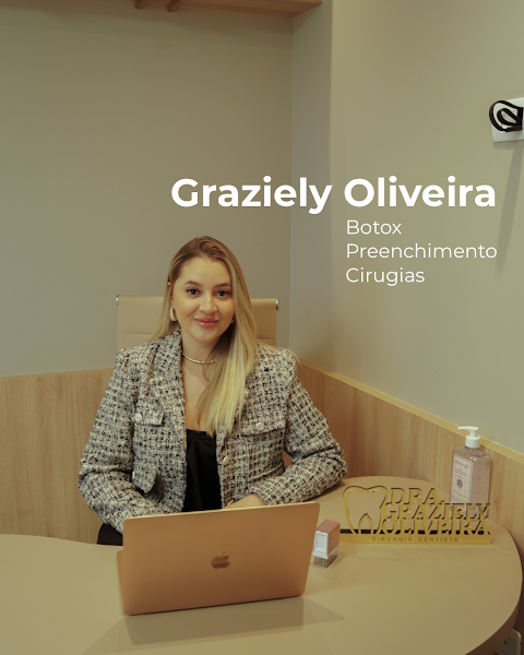 Foto 2 de Dra Graziely Oliveira - Dentista em Curitiba - Harmonização Facial