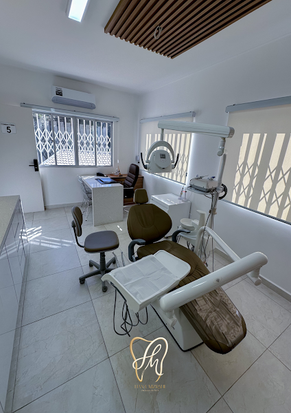 Foto 3 de Dra Hana Mizrahi - Cirurgiã Dentista