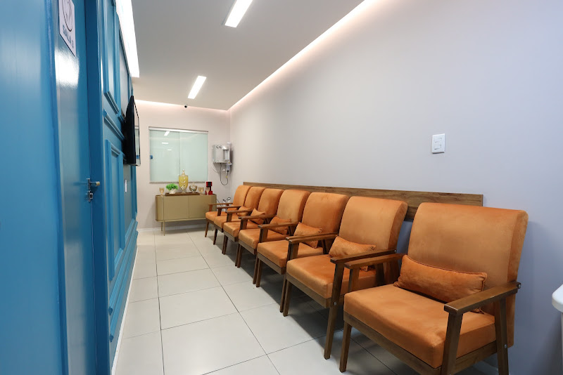 Foto 3 de Dra Haylla Priscilla - Harmonização Facial Feira de Santana | Lipo de Papada | Botox | Preenchimento Labial