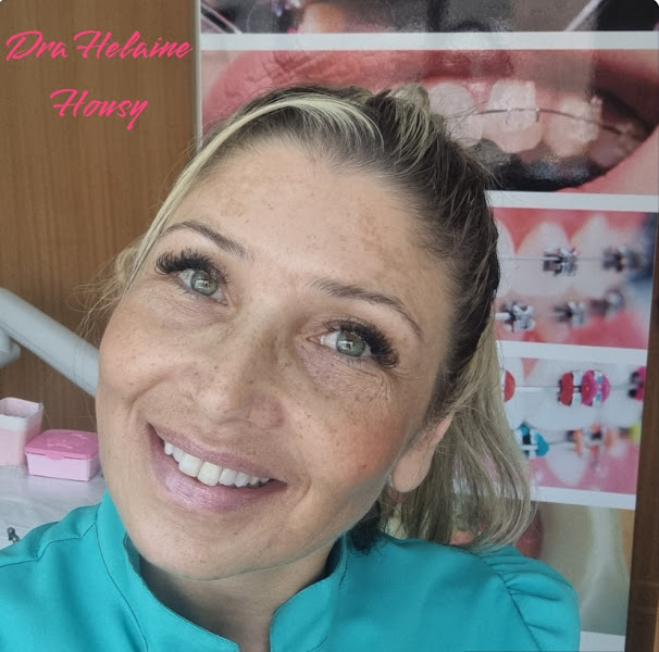 Foto 2 de Dra Helaine Housy - Cirurgiã Dentista Urgência
