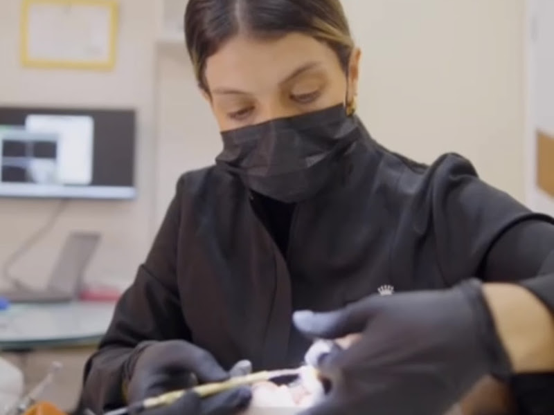 Foto 2 de DRA. HELAINE MEYER