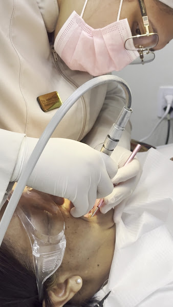 Foto 3 de Dra Helem Fidélis Odontologia Estética e Reabilitadora