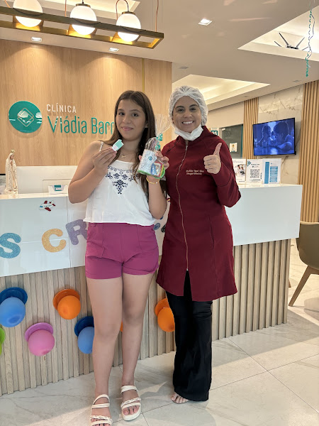 Foto 2 de Dra. Helen Tayná Noca - Dentista / Odontopediatra / Atendimento domiciliar / Frenectomia lingual / Pacientes Atípicos