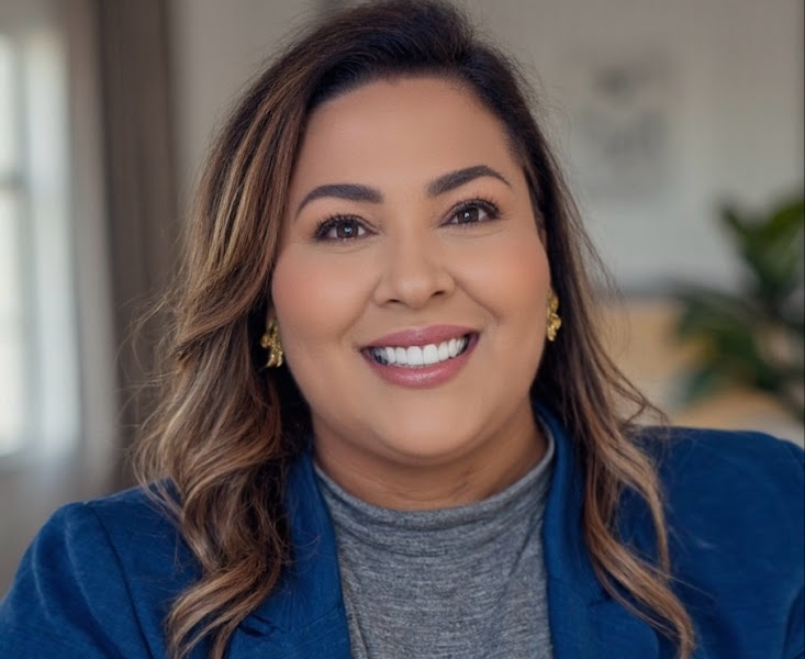 Foto 2 de Dra Helena Santos, Harmonização Orofacial