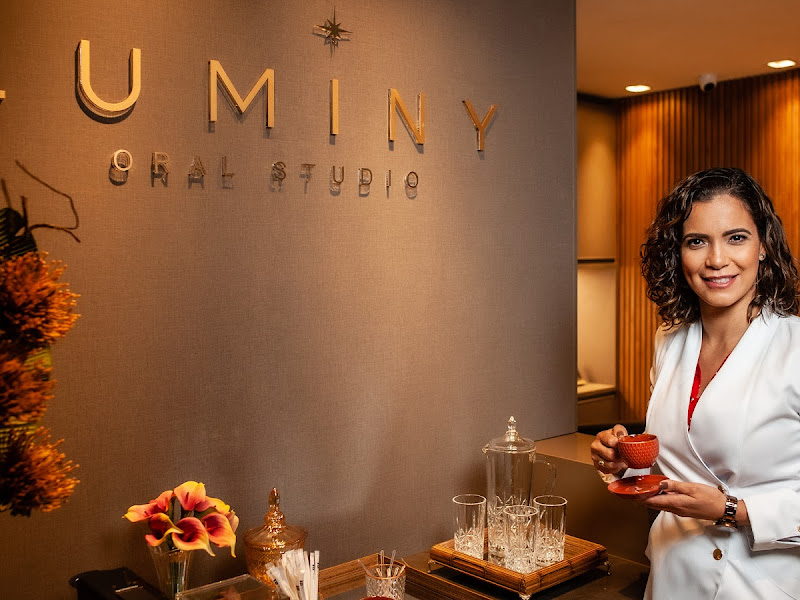 Foto 9 de Dra. Helianne Figueiredo Dentista Asa Sul Brasília Luminy