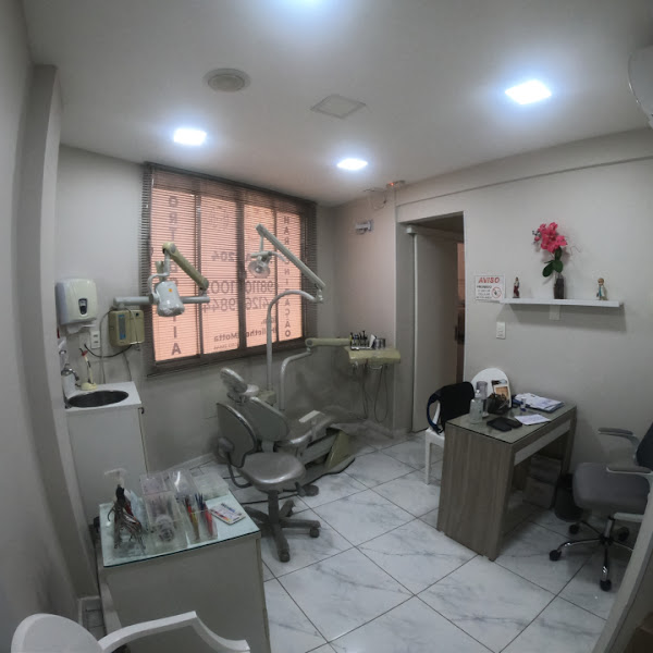 Foto 2 de Dra Heliethe Motta - Ortodontia e Harmonização Facial Especializada - Duque de Caxias