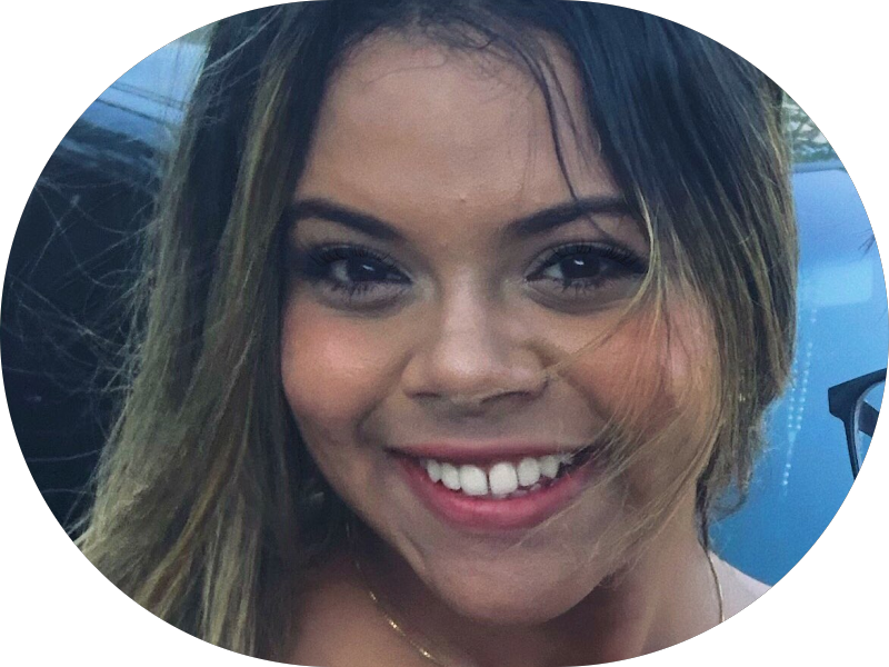 Foto 2 de Dra. Hellen Góis | Dentista