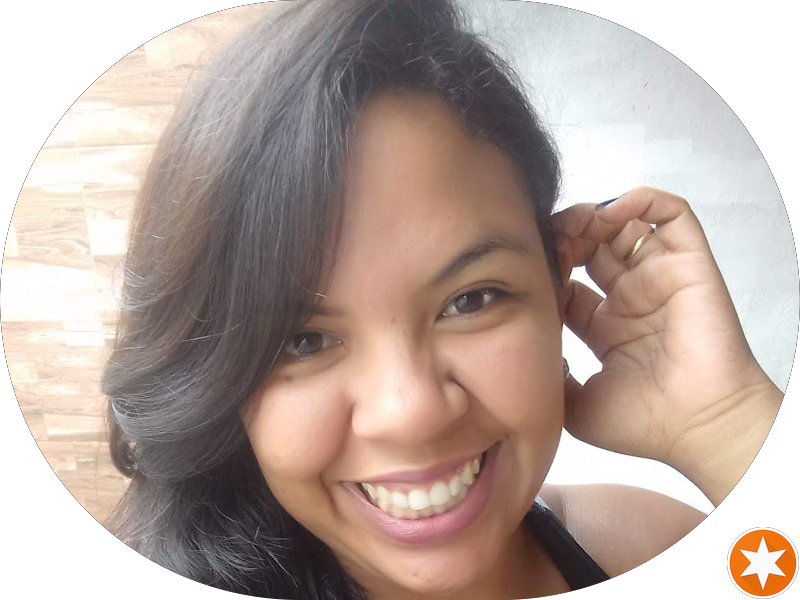 Foto 3 de Dra. Hellen Moura - Odontologia Especializada