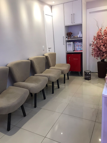 Foto 3 de Dra Hellen Souza - A Fortiori Odontologia