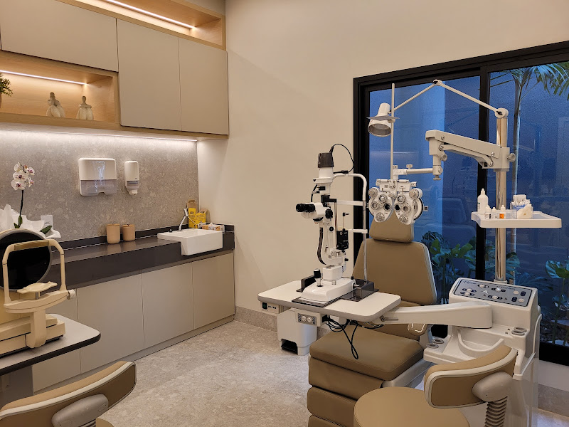 Foto 3 de Dra. Heloíse Maia - Oftalmologista em Três Lagoas