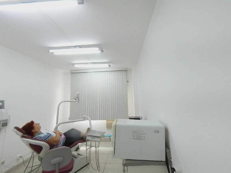 Foto 2 de Dra Hermelinda Clínica Odontológica
