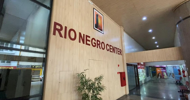 Foto de Dra. Hewelyn Reis I Facetas em resina composta em Manaus