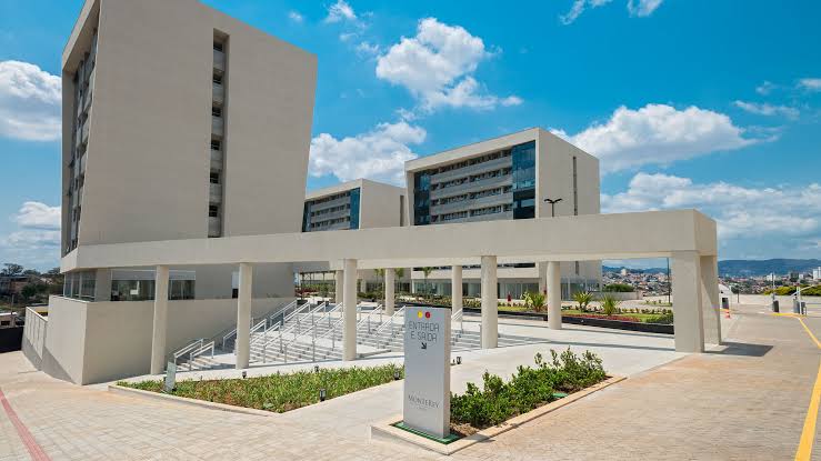 Foto 2 de Dra Ingrid Del Bizoni | Harmonização Facial | Botox | Preenchimento Labial