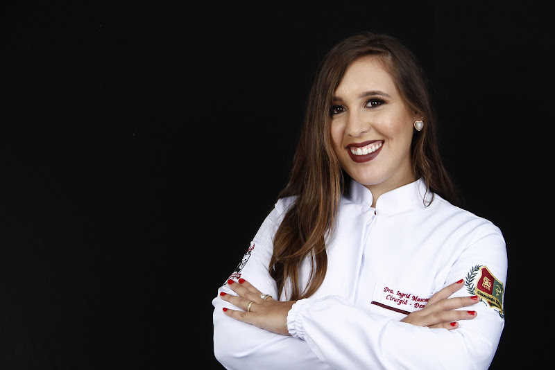 Foto 2 de Dra Ingrid Mascarenhas - Dentista Recife