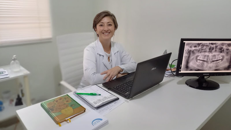 Foto 2 de Dra. Ira Cristina Uekama