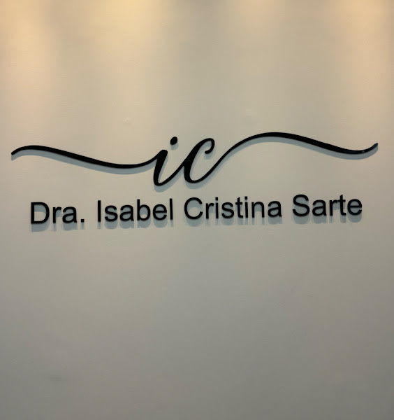 Foto 2 de Dra. Isabel Cristina - Odontologia - ESPECIALISTA EM PRÓTESE DENTÁRIA E ORTODONTIA