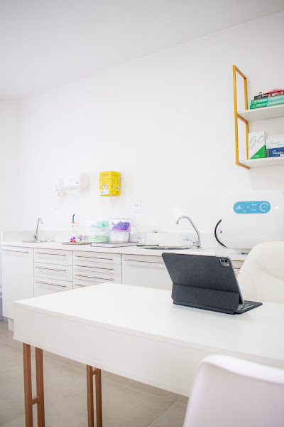 Foto 3 de Dra. Isabel Lourenço - Harmonização Orofacial