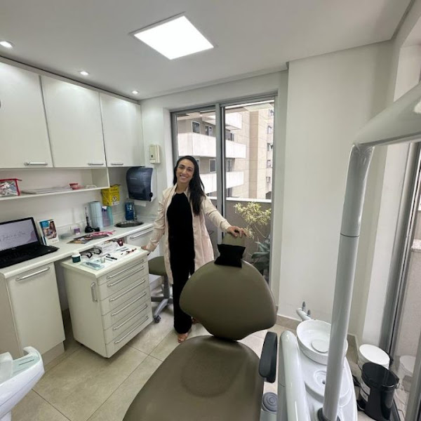 Foto 2 de Dra Isabela de Deus | Dentista