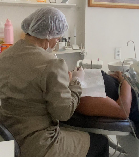 Foto 3 de Dra Isabela Ribeiro - Cirurgiã Dentista e Cap. Harmonização Orofacial