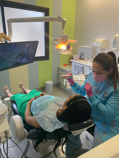 Foto 3 de Dra. Isabela Veri - Odontopediatra (Dentista de Bebês e Crianças)