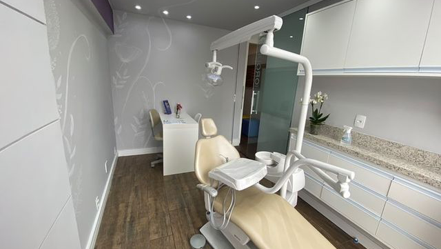 Foto 2 de Dra Isabella Almeida Cirurgiã-Dentista - Invisalign Doctor