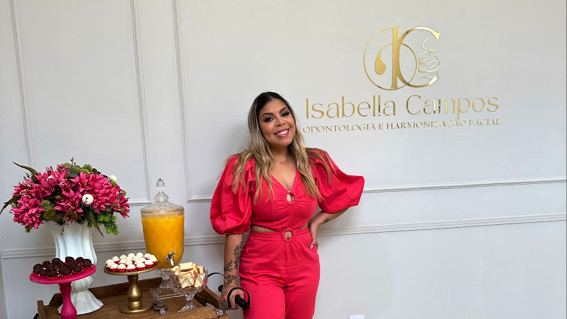 Foto 2 de Dra Isabella Campos - Dentista em Cerqueira César