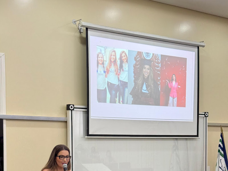 Foto de Dra. Isabella Gontijo - Harmonização Orofacial em Brasília/DF