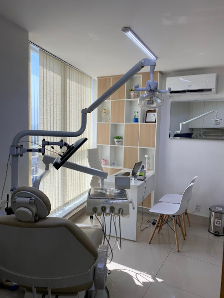 Foto 2 de Dra Isabella Prevatto - Cirurgiã Dentista