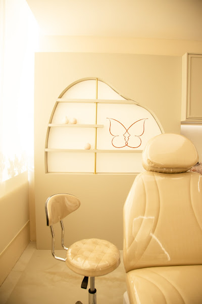 Foto 3 de Dra. Isabelle Arrivabene Harmonização Orofacial