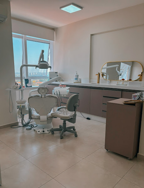 Foto 3 de Dra Isabelle Ribeiro- Odontologia Integrada